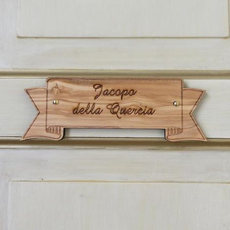 לינה וארוחת בוקר סיינה Residenza D'Epoca Montanini מראה חיצוני תמונה