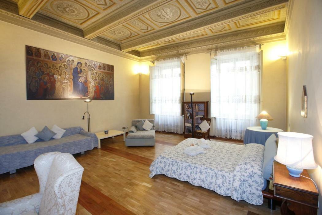 לינה וארוחת בוקר סיינה Residenza D'Epoca Montanini מראה חיצוני תמונה